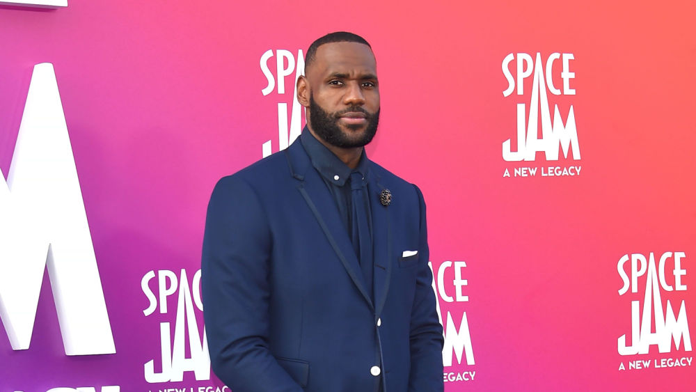 shutterstock_2008066568760855