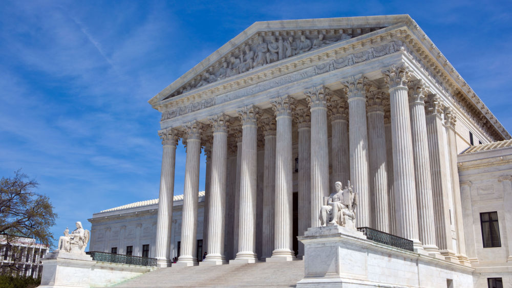 shutterstock_529874140549679