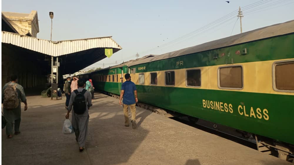 shutterstock_1956655084126308