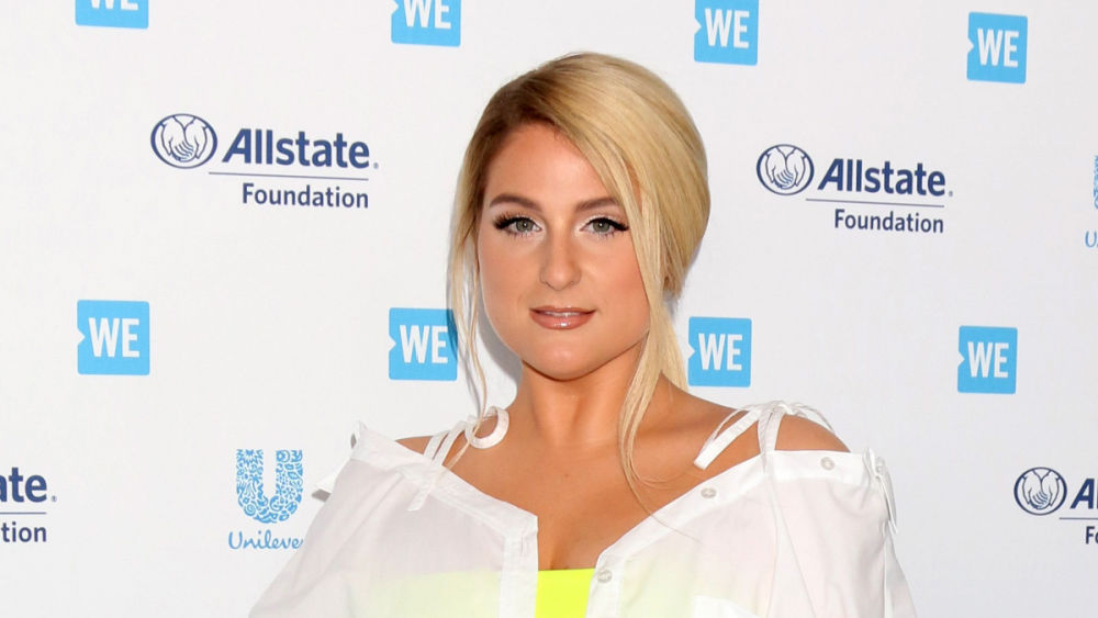 shutterstock_138127772698073