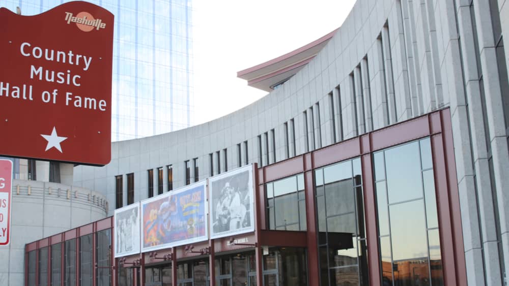 shutterstock_1663459870581108