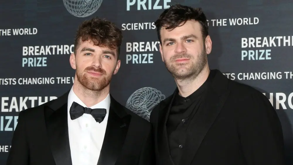 Andrew Taggart^ Alex Pall^ The Chainsmokers at the 9th Breakthrough Prize Ceremony Arrivals at the Academy Museum of Motion Pictures on April 15^ 2023 in Los Angeles^ CA
