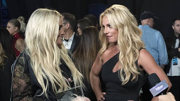 getty_britney_jamie_spears_012022