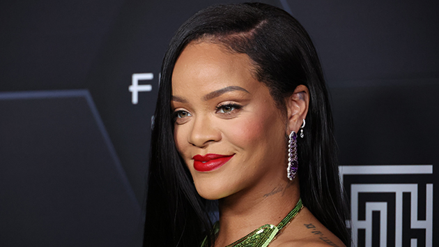 getty_rihanna_021422