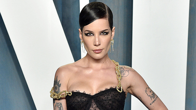getty_halsey_051222