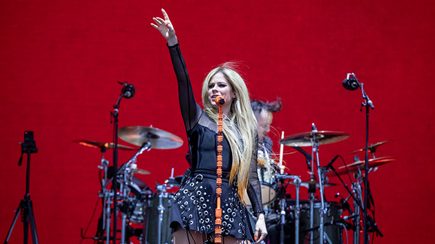 getty_avril_053122