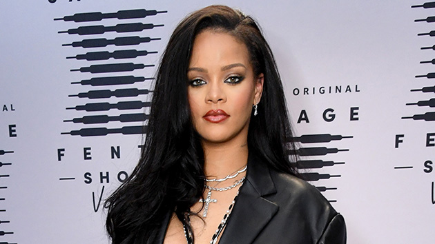 getty_rihanna_071422