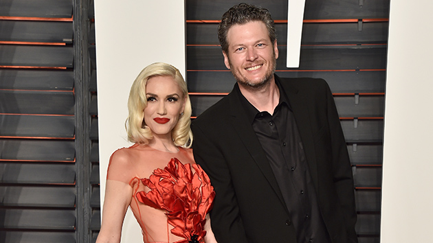 getty_blake_shelton_gwen_stefani_100322