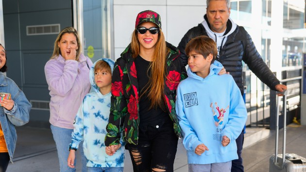 getty_shakirandkids_040323342495
