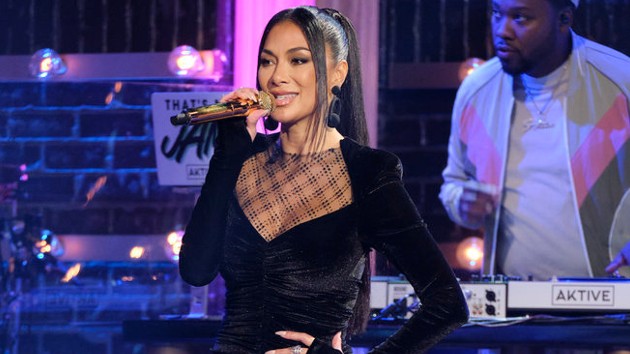 m_nicolescherzinger_0428235093
