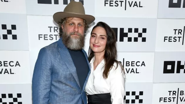 getty_sarabareilles_06132351981
