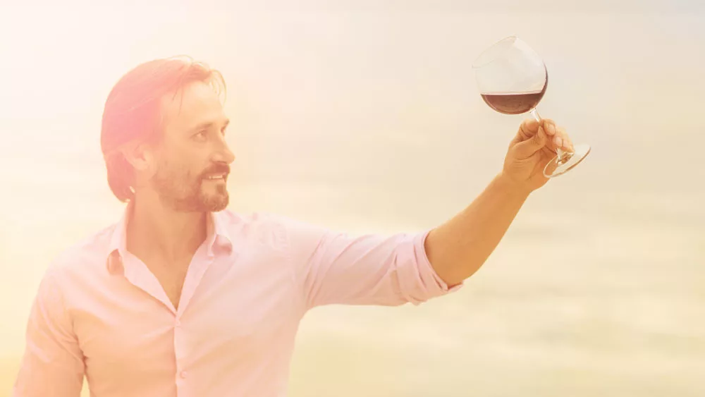 askthewinemaker_lead_hf23947427