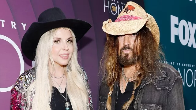 getty_fireroseandbillyraycyrus_101123603090