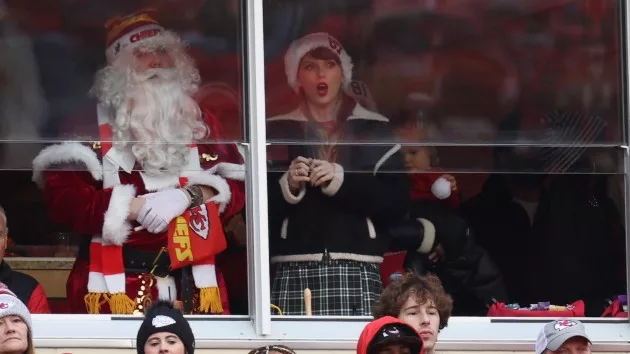 getty_austinandtaylorswift_122623583723