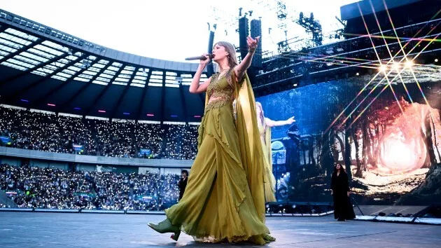 getty_taylorswift_061024759479