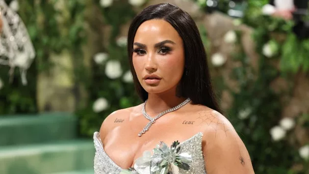 getty_demilovatometgala_060424391195