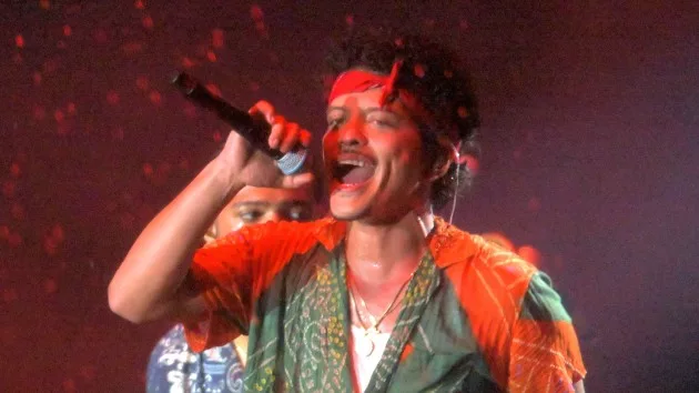 getty_brunomars_082124828597