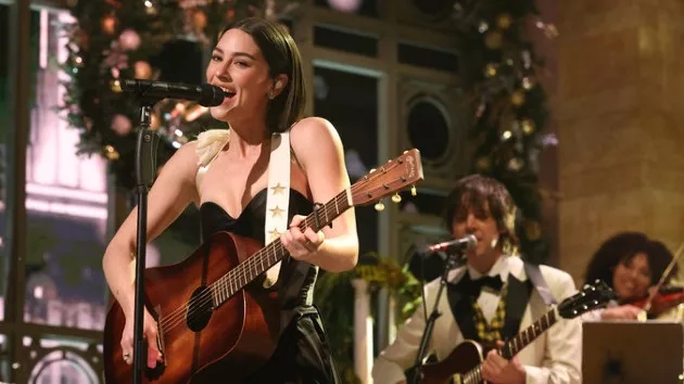 m_gracieabramsonsnl_12172441242