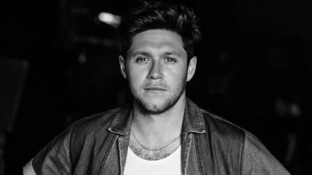 m_niallhoran_christian20tierney_032525421612