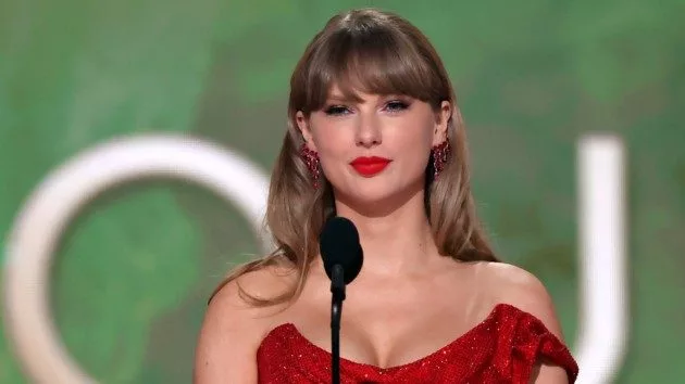 getty_taylorswiftredgrammys_05132569958