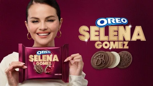 m_selenagomezoreo_052025878481