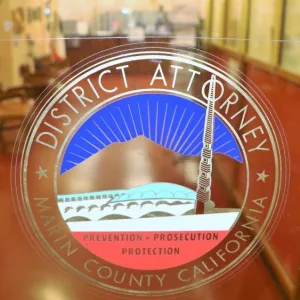 district-attorneys-office-front-door-1000x563270303-1