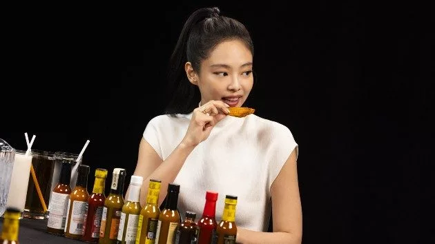 m_jennie_061925319896