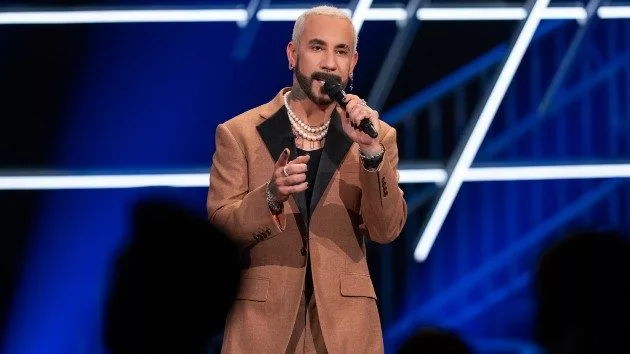 m_ajmclean_070225713536