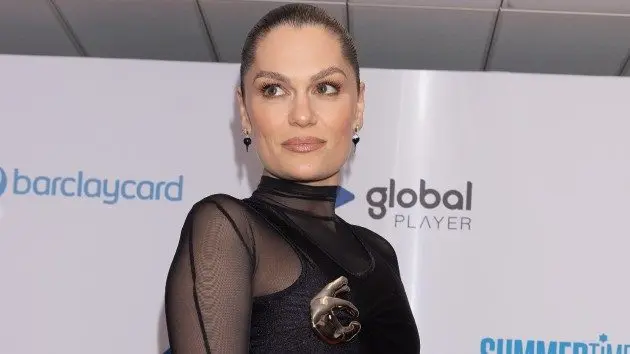 getty_jessiejside_080425167242