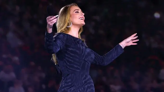 getty_adelemunicharmsopen_081524422475
