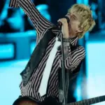 Green Day share video for “One-Eyed B*stard” from ‘Saviors Édition de Luxe’
