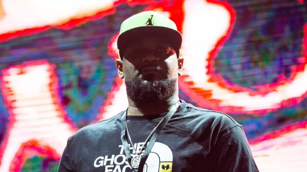 shutterstock_1240465366449248