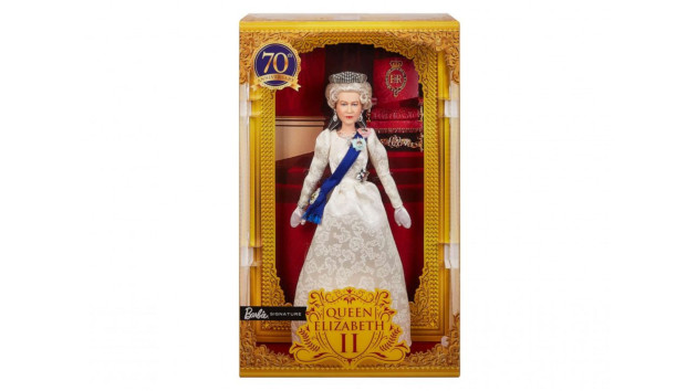 barbie-queen-box-ht-ps-220420_1650488791468_hpembed_19x14_99228129