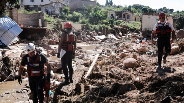 getty_042122_southafricaflood