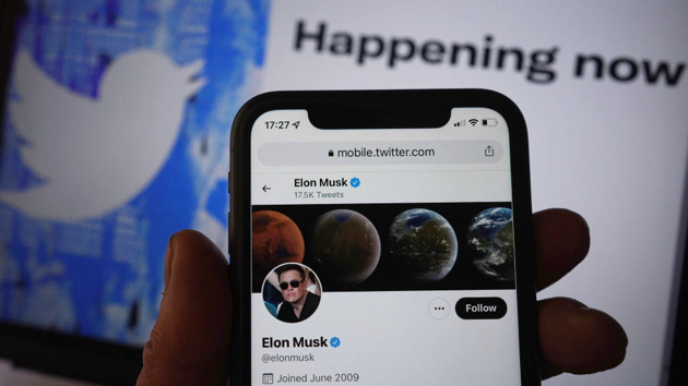 getty_042622_elonmusktwitter