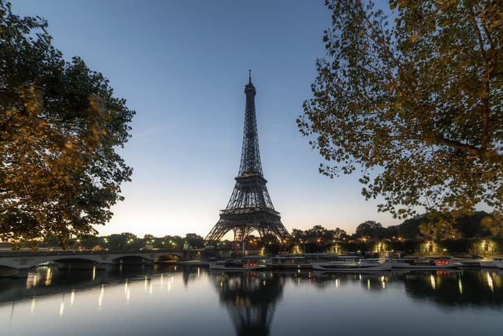 gettyimages_eiffeltower_091322