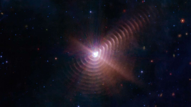 webb-telescope-wolf-rayet-stars-02-ht-llr-221012_1665621795161_hpmain_16x9_99228129