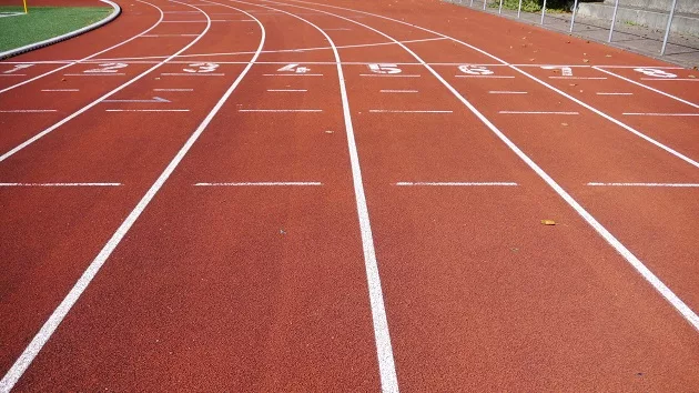 gettyimages_runningtrack_06142328231