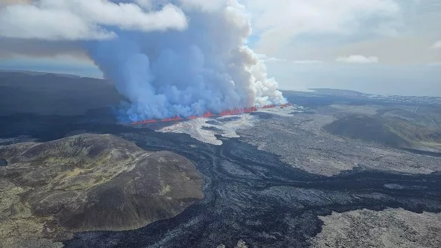 getty_53024_icelandvolcano982630