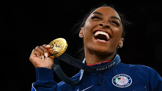 simone-biles-01-gty-jef-240807_1723034532337_hpmain259480