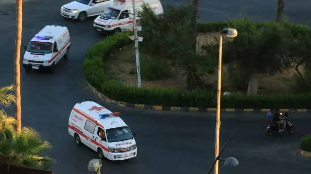 getty_91824_lebanonambulances360036