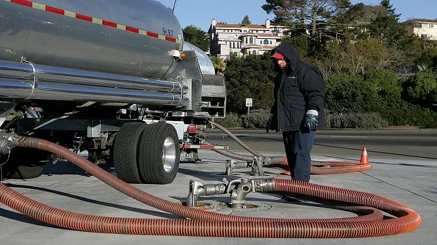 getty_100824_gasolinetanker222068