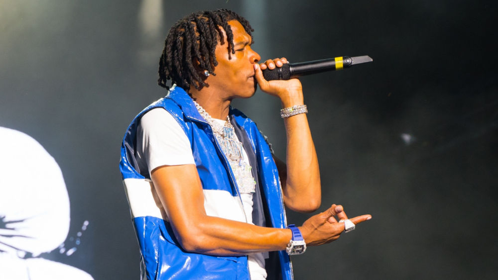 shutterstock_2172846105611479