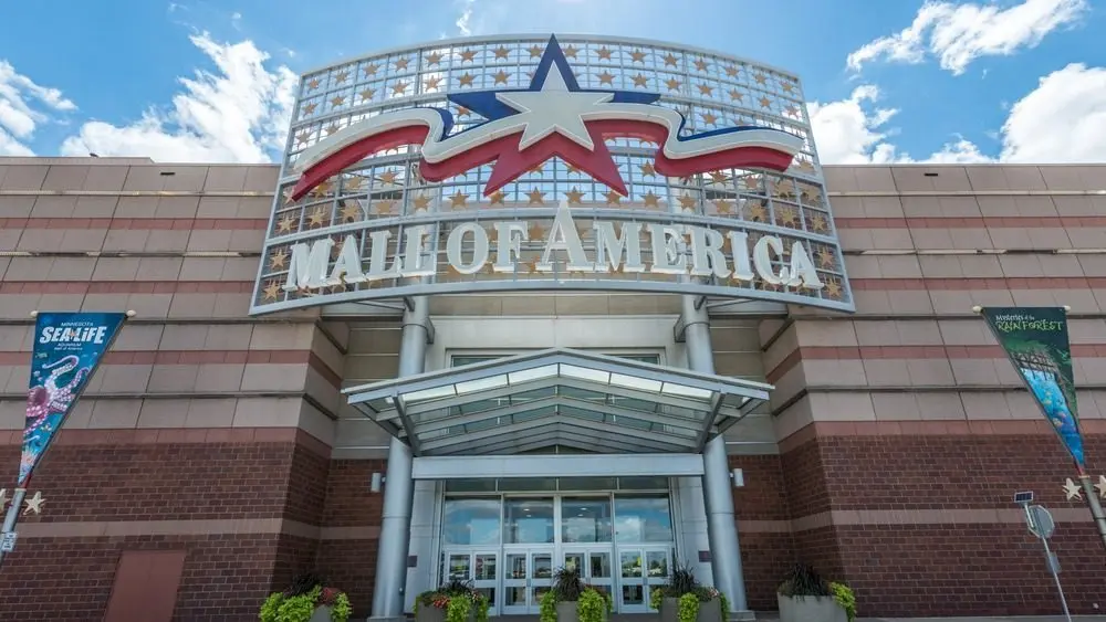 Mall of America main entrance^ on July 28^ 2013^ in Minneapolis^ MN. The largest mall in the United States^ occupying 5.6 million square feet^ or 520^000 square meters