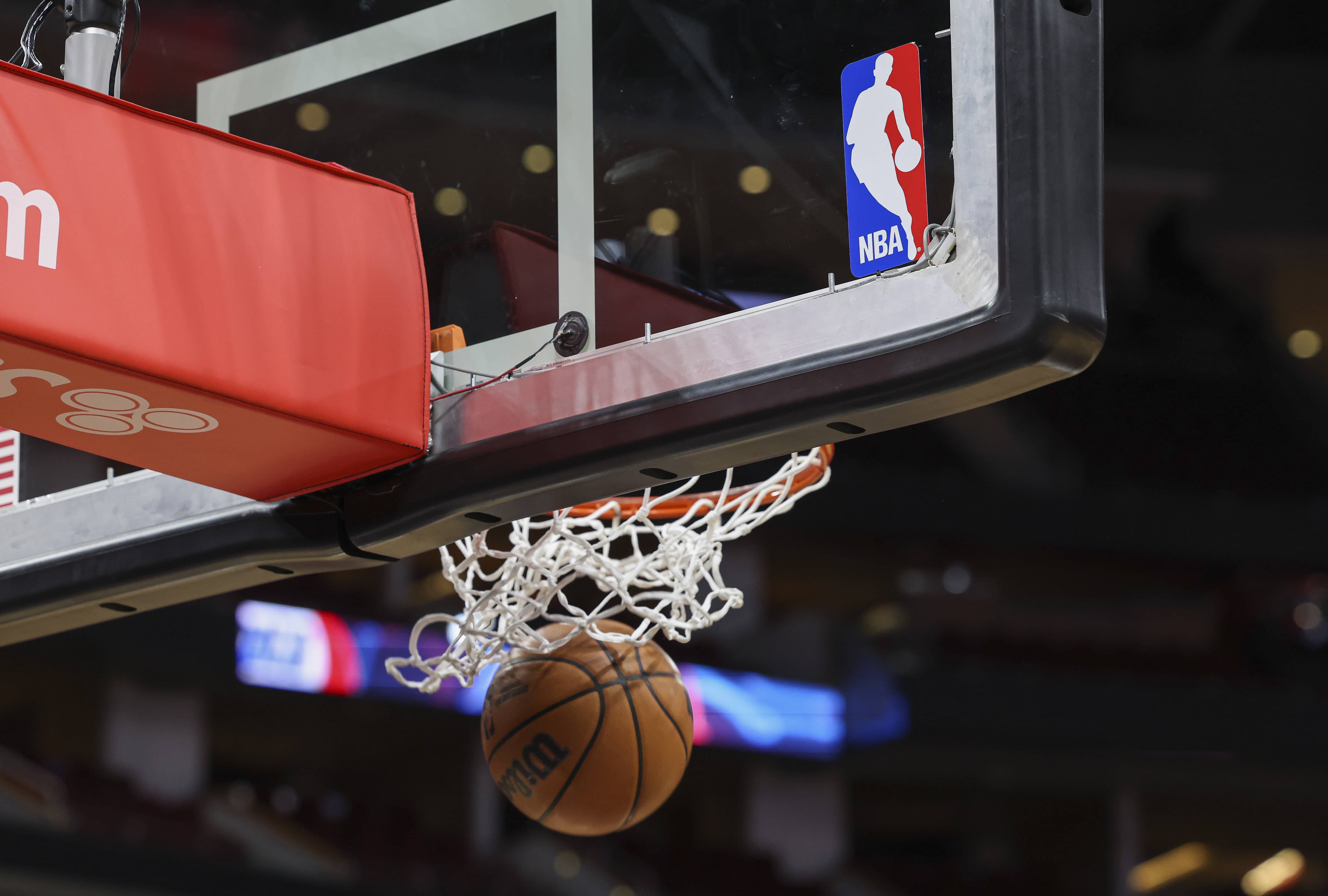 nba-dallas-mavericks-at-houston-rockets