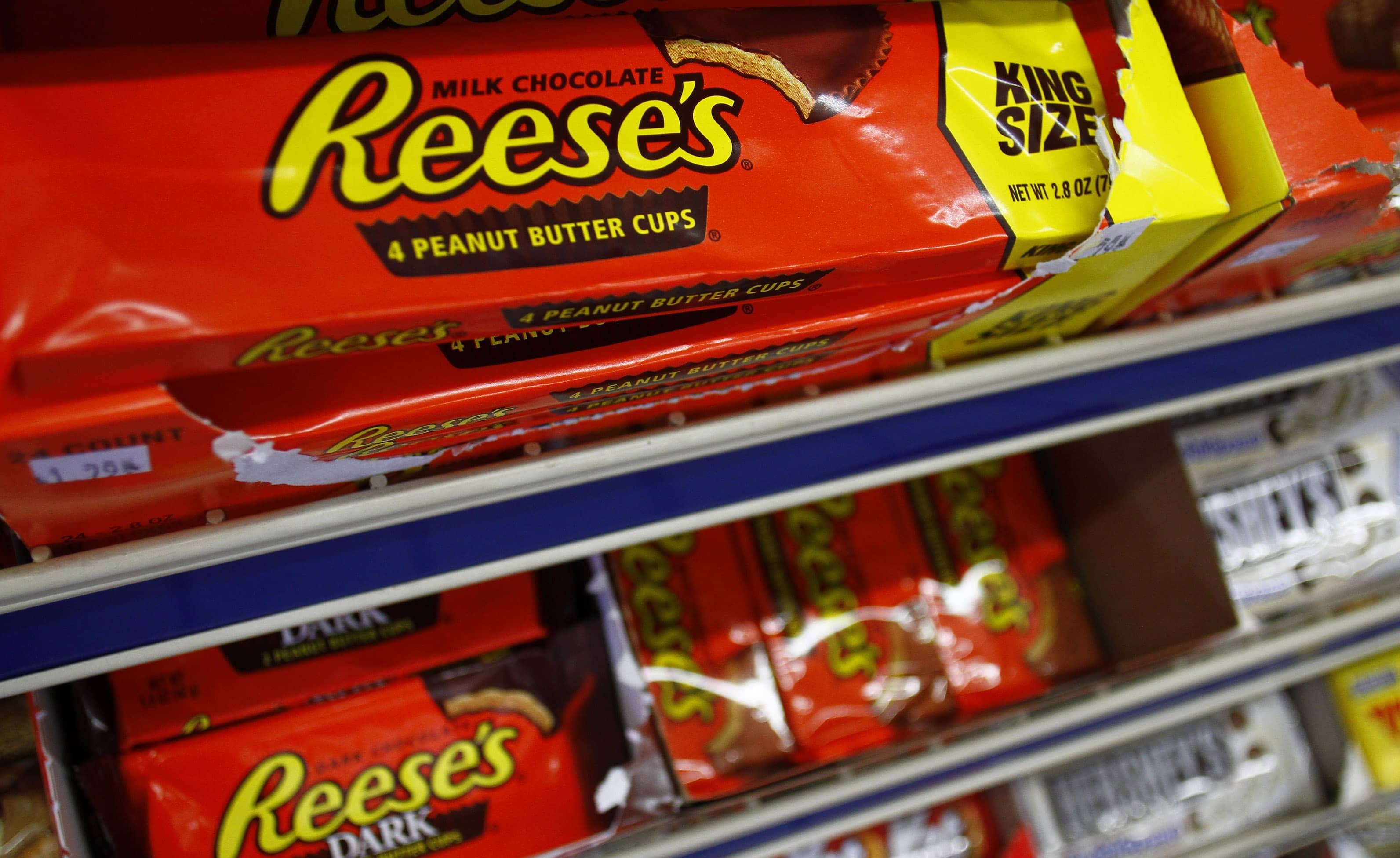 Reese's Releases Creamy and Crunchy Peanut Butter Cups