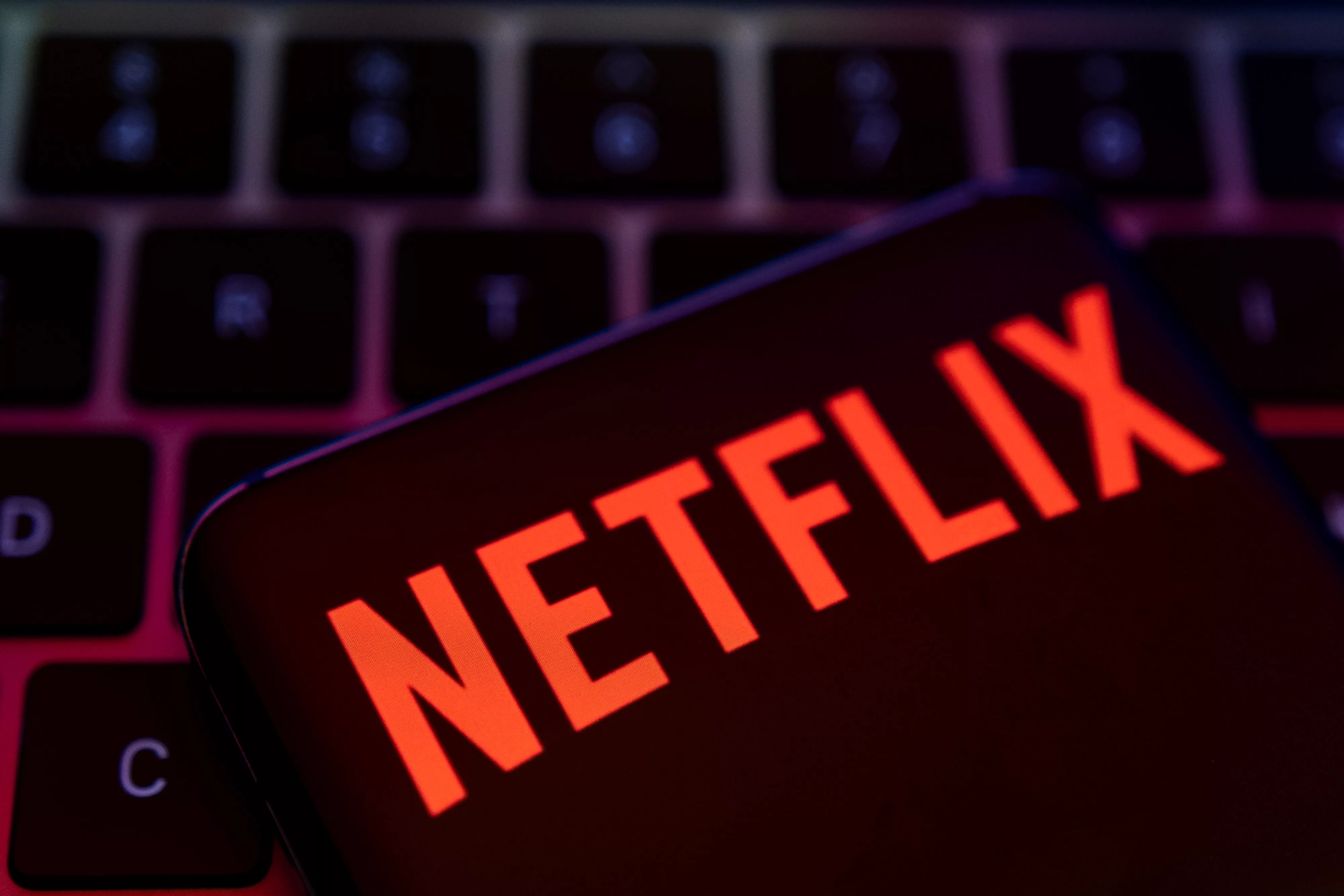 illustration-shows-netflix-logo