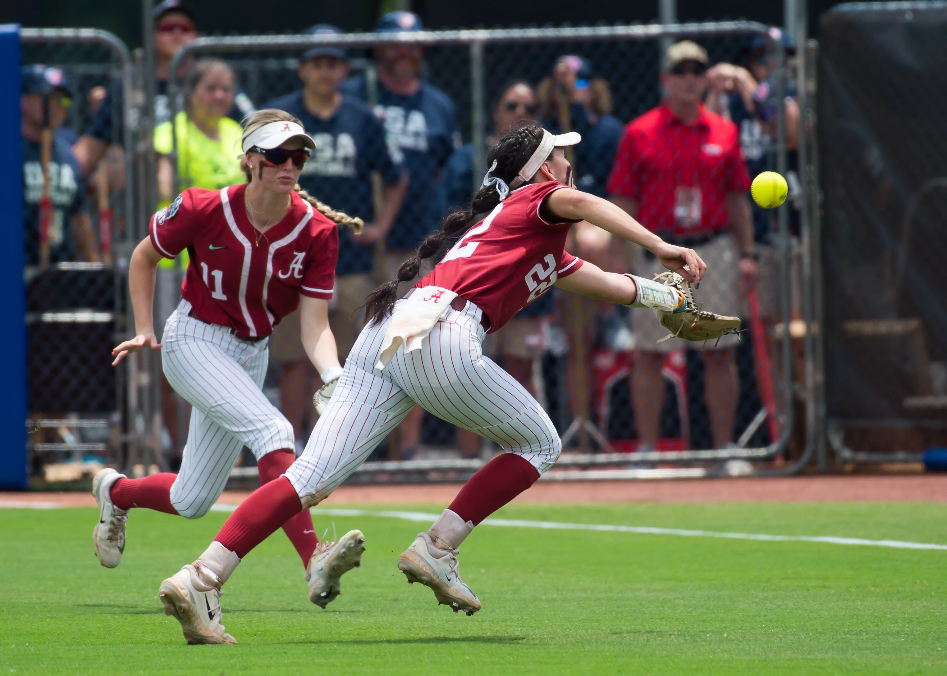 ncaa-softball-ncaa-womens-college-world-series-tennessee-vs-alabama