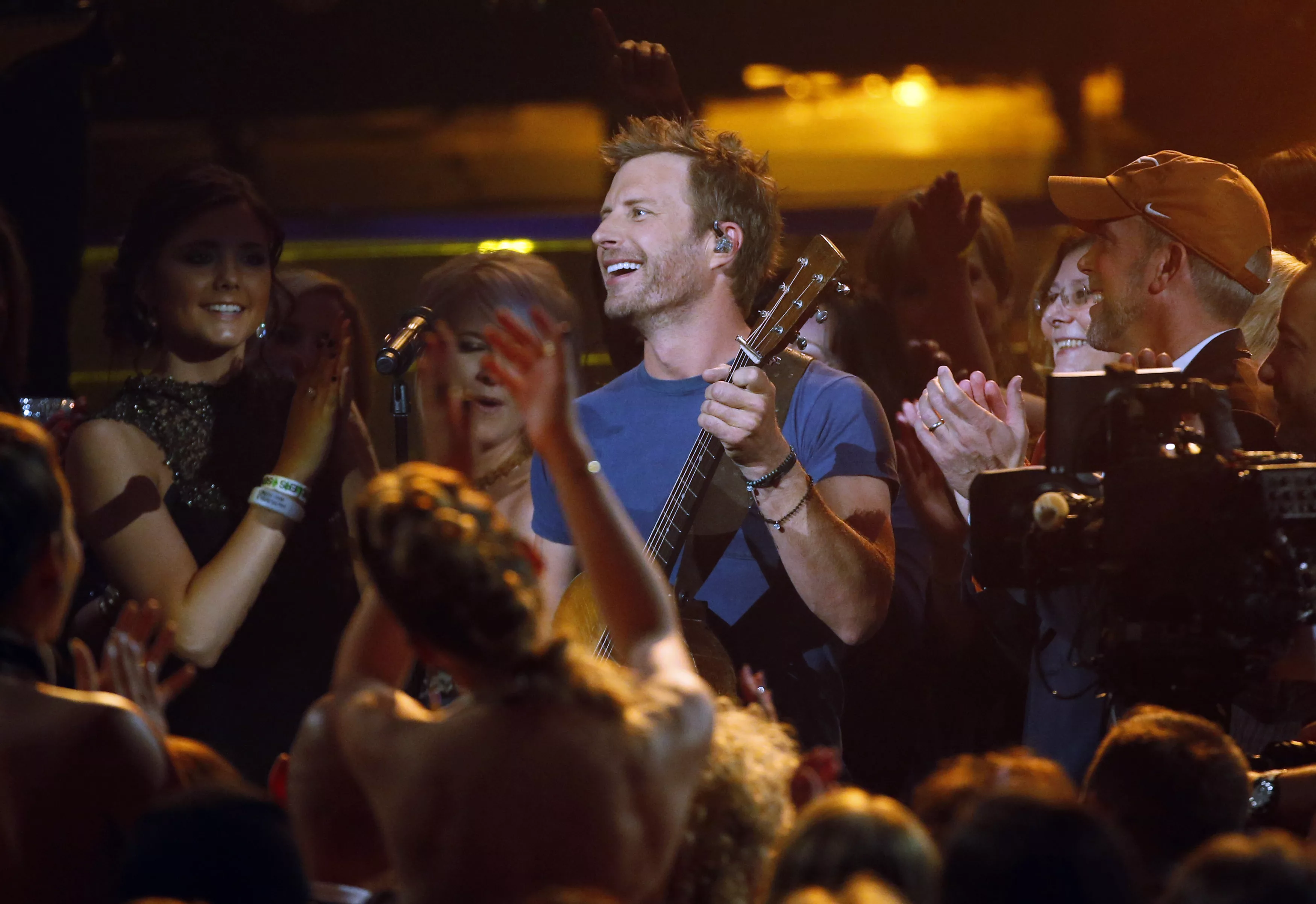 dierks-bentley-performs-during-the-51st-academy-of-country-music-awards-in-las-vegas