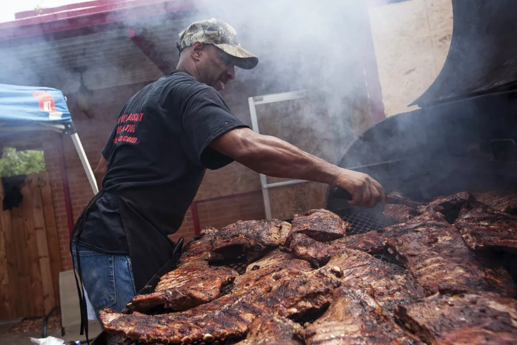 Top 10 Best Cities for Barbecue, is Birmingham on the list? WZZK